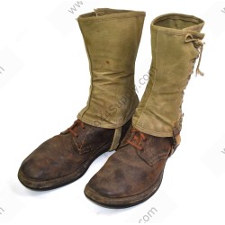 Service shoes of turned leather
