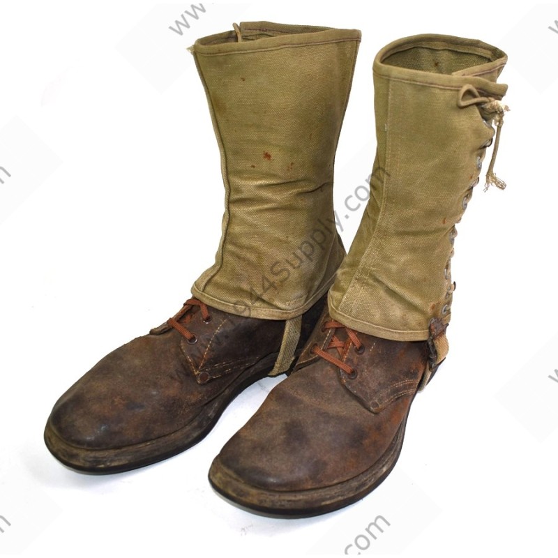 Service shoes of turned leather