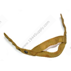 Paratrooper chinstrap