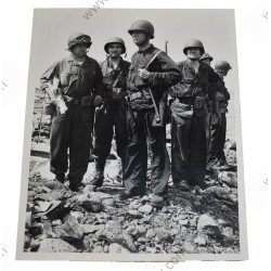 Photo du général Corlett, de la 7e division, à Kwajalein