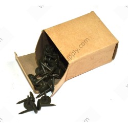 Tacks