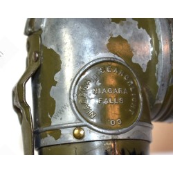 TL-122-A anglehead flashlight