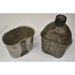 Canteen and cup  - 1
