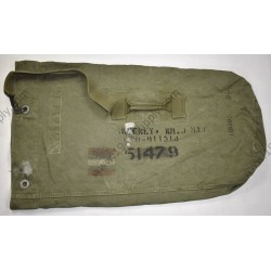 Duffle bag avec code couleur peint, identifié  - 1
