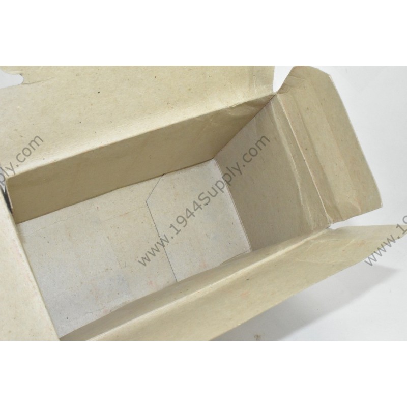 Mollé brushless shaving cream box