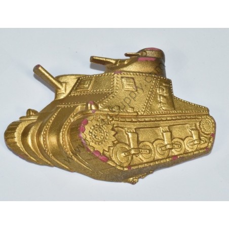 Patriotic M-3 'Lee' tank pin  - 3