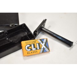 CLIX razor in plastic case  - 2