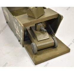 Wooden toys Commando invasion barge & tank  - 4